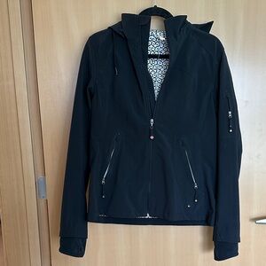 Lululemon Black Hooded Rain Jacket with Thumbholes Size 10